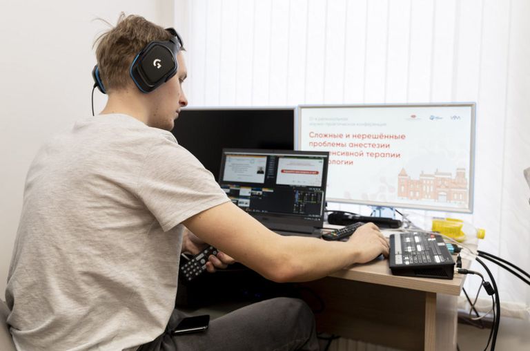 Сложные и нерешенные проблемы анестезии и интенсивной терапии
в онкологии